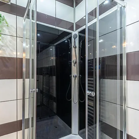 Vibes - 3 Bdrms Daire *