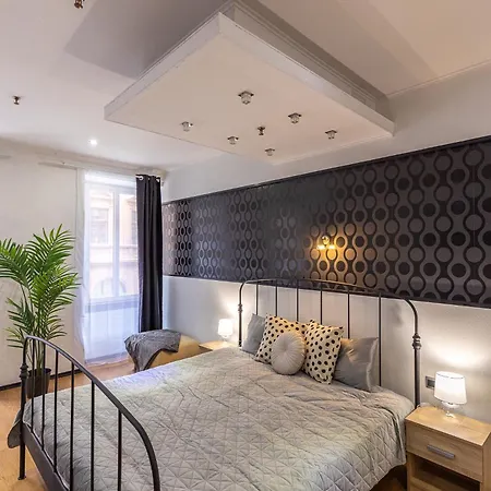 Vibes - 3 Bdrms Apartment